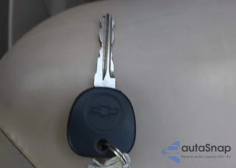 2006 Chevrolet Hhr Lt z USA, uszkodzony, nr VIN 3GNDA23P96S593367